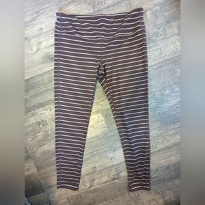 Athleta Leggings Size Large Purple Excellent condition